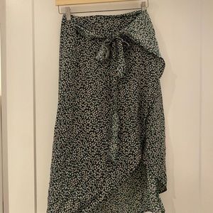Princess Polly Green and White Wrap Skirt